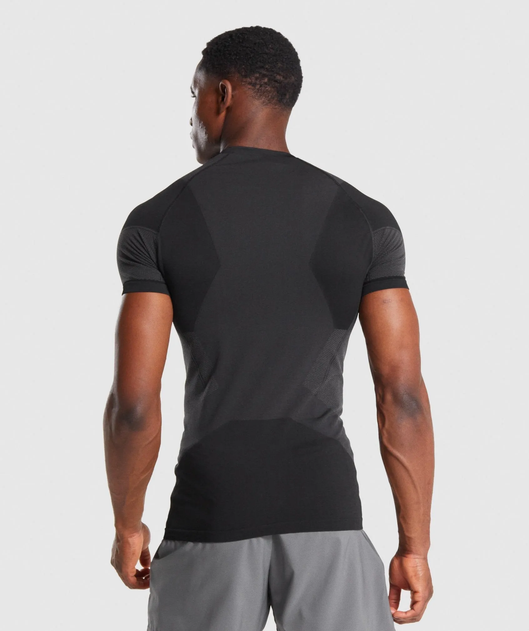 Gymshark Free Force Seamless T-Shirt - Black
