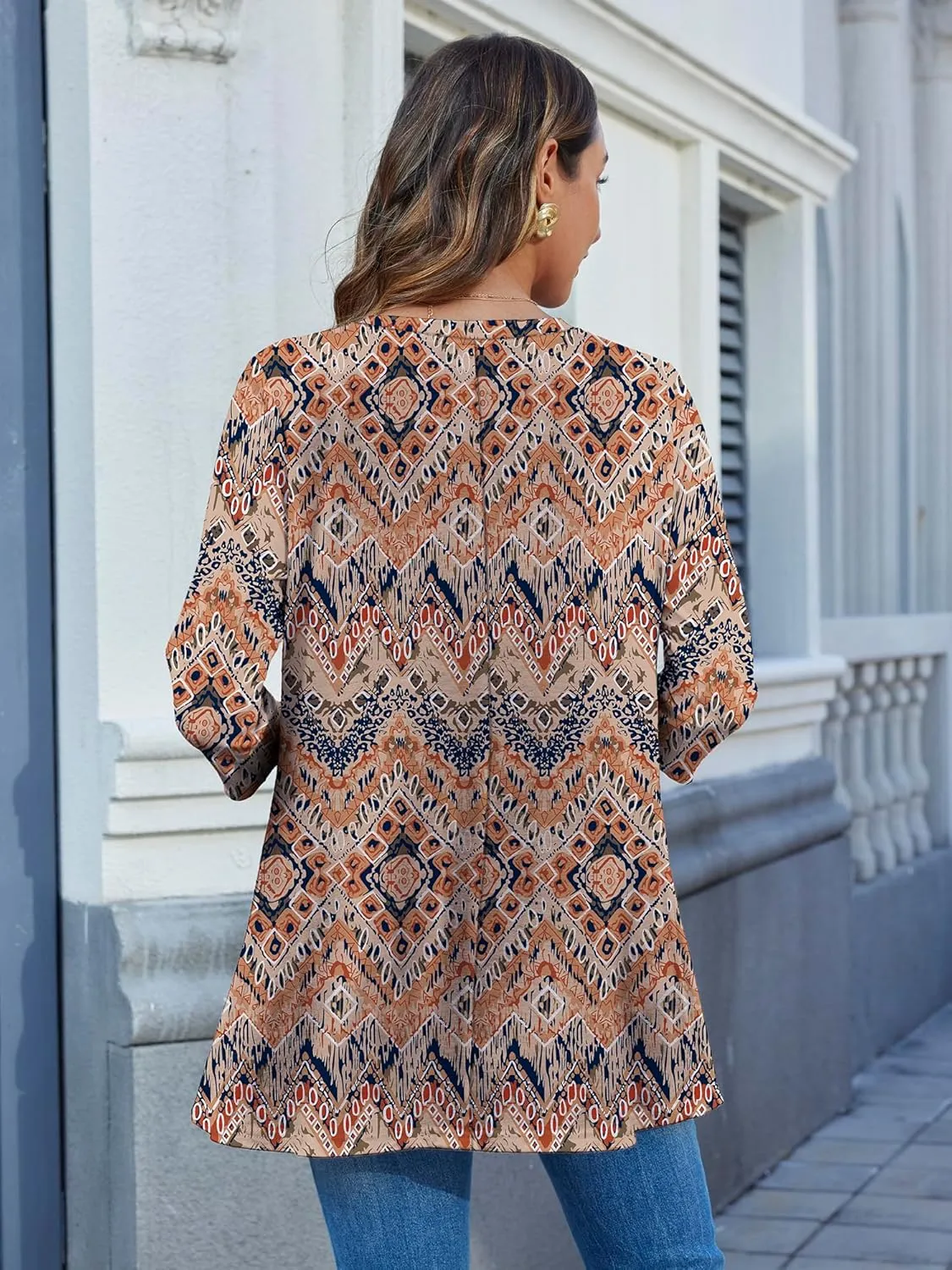 HDLTE 3/4 Length Sleeve Womens Tops V Neck Loose Fit Flowy Oversized Tshirts Floral Swing Flare Tunics