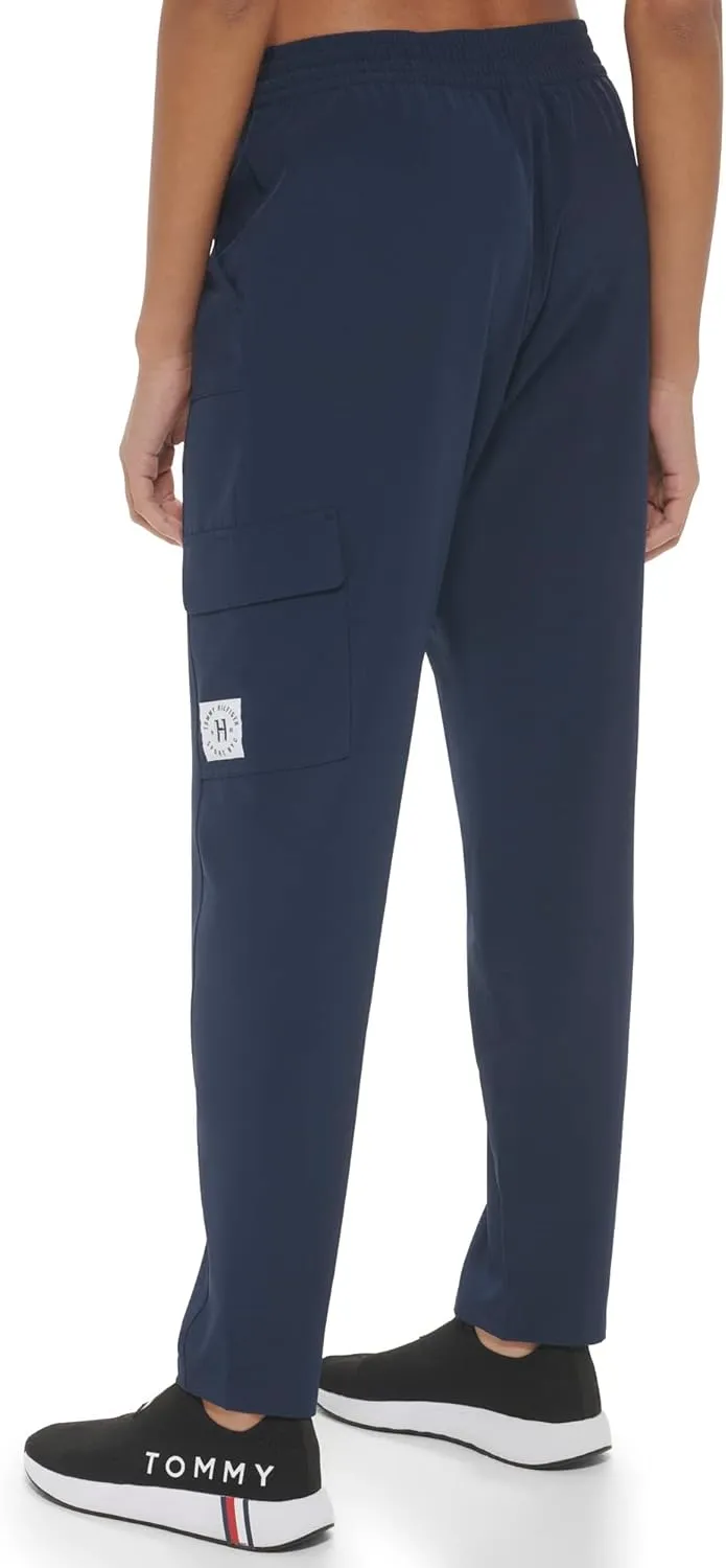 Tommy Hilfiger Women's Relaxed Fit Slant Pockets Luxe Street Active Fabric Cargo Pant