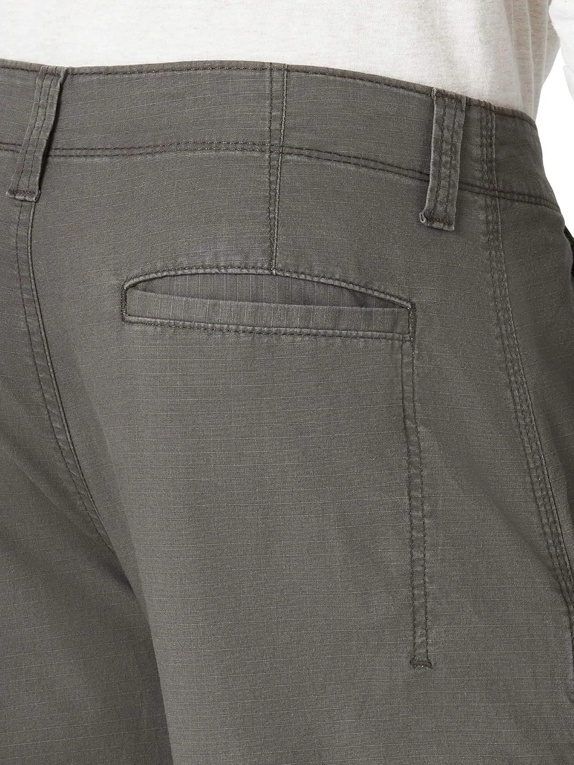 Wrangler Authentics Men's Relaxed Fit Stretch Cargo Pant