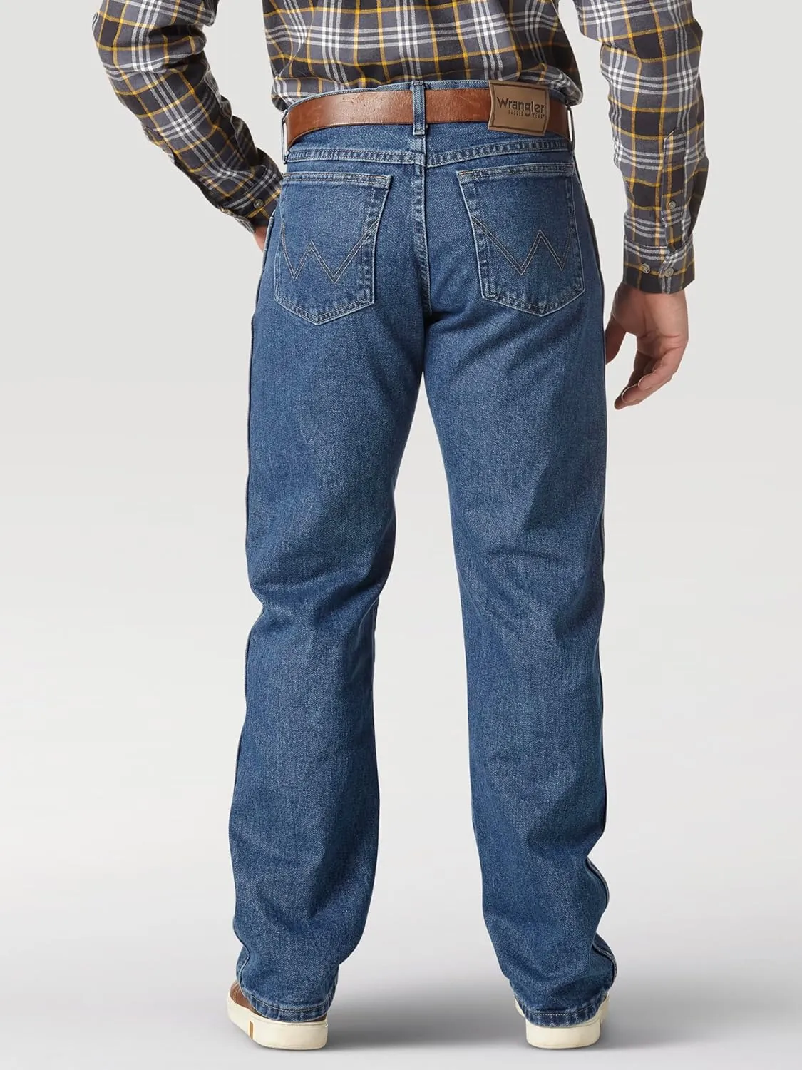 Wrangler Men's Relaxed Fit Jeans